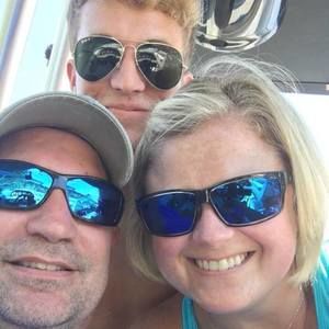 Meet your Posher, Tonya